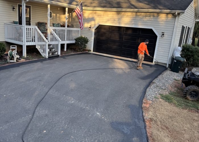 Driveway Sealcoating Services